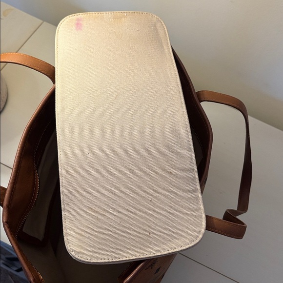 MCM COGNAG TOTE - Picture 16 of 16